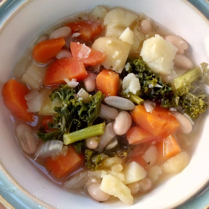 kale potato and bean stew